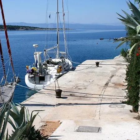 By The Sea Cove Pokrivenik, Hvar - 4604 Apartman *