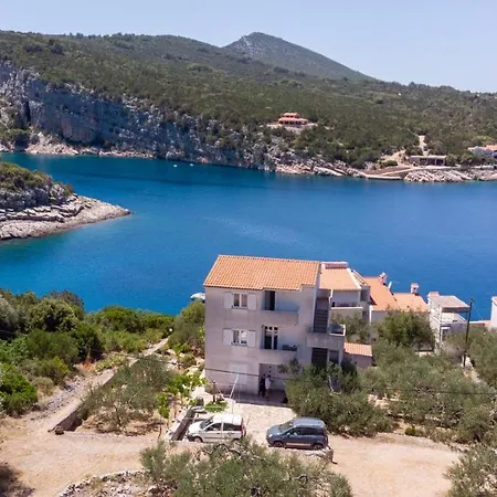 By The Sea Cove Pokrivenik, Hvar - 4604 Apartman *