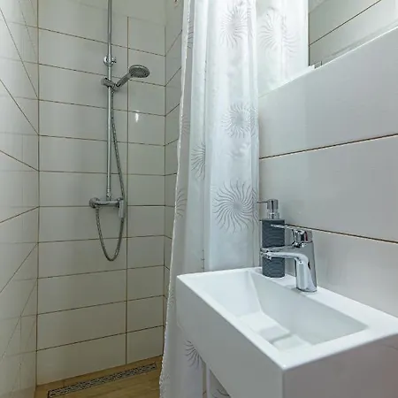 Apartman By The Sea Cove Pokrivenik, Hvar - 4604 Gdinj