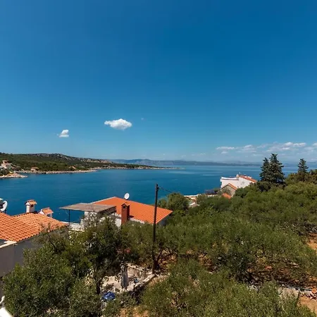 Apartment By The Sea Cove Pokrivenik, Hvar - 4604 Gdinj